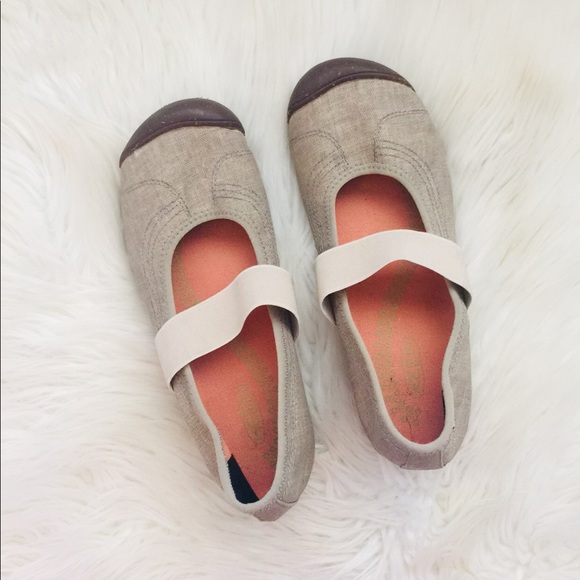 Keen Shoes - Keen Sienna MJ canvas Mary Jane Slip On Shoes